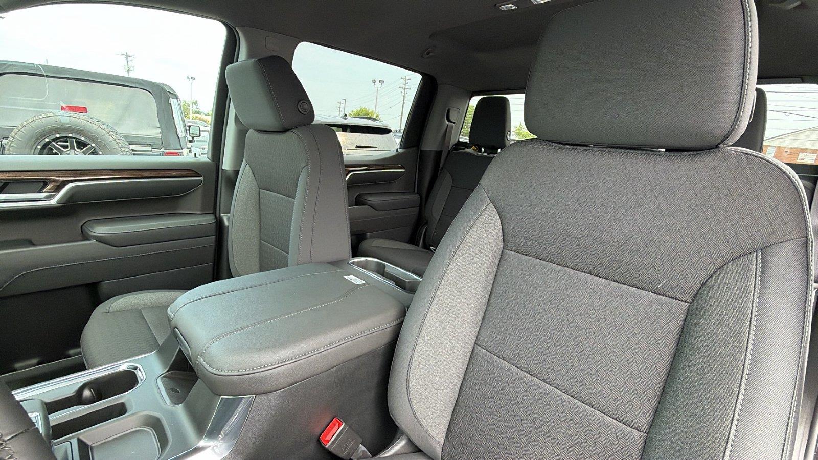 2026 Chevrolet Silverado 1500 RST - Photo 16