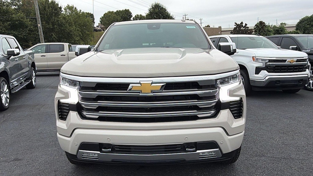 New 2026 Chevrolet Silverado 1500 High Country Truck