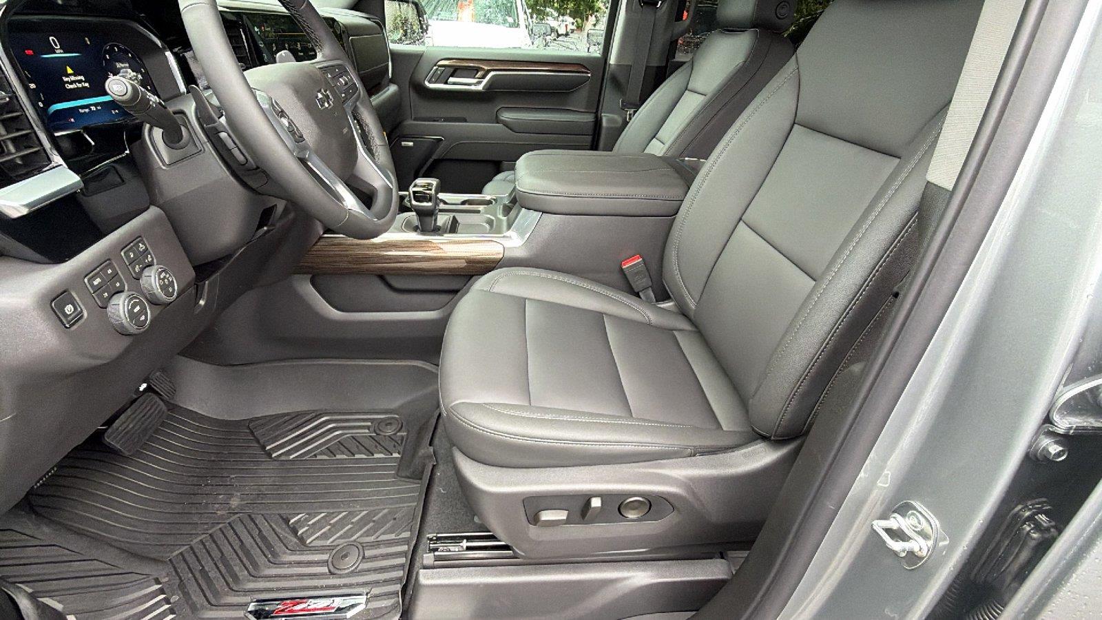 2026 Chevrolet Silverado 1500 RST - Photo 16