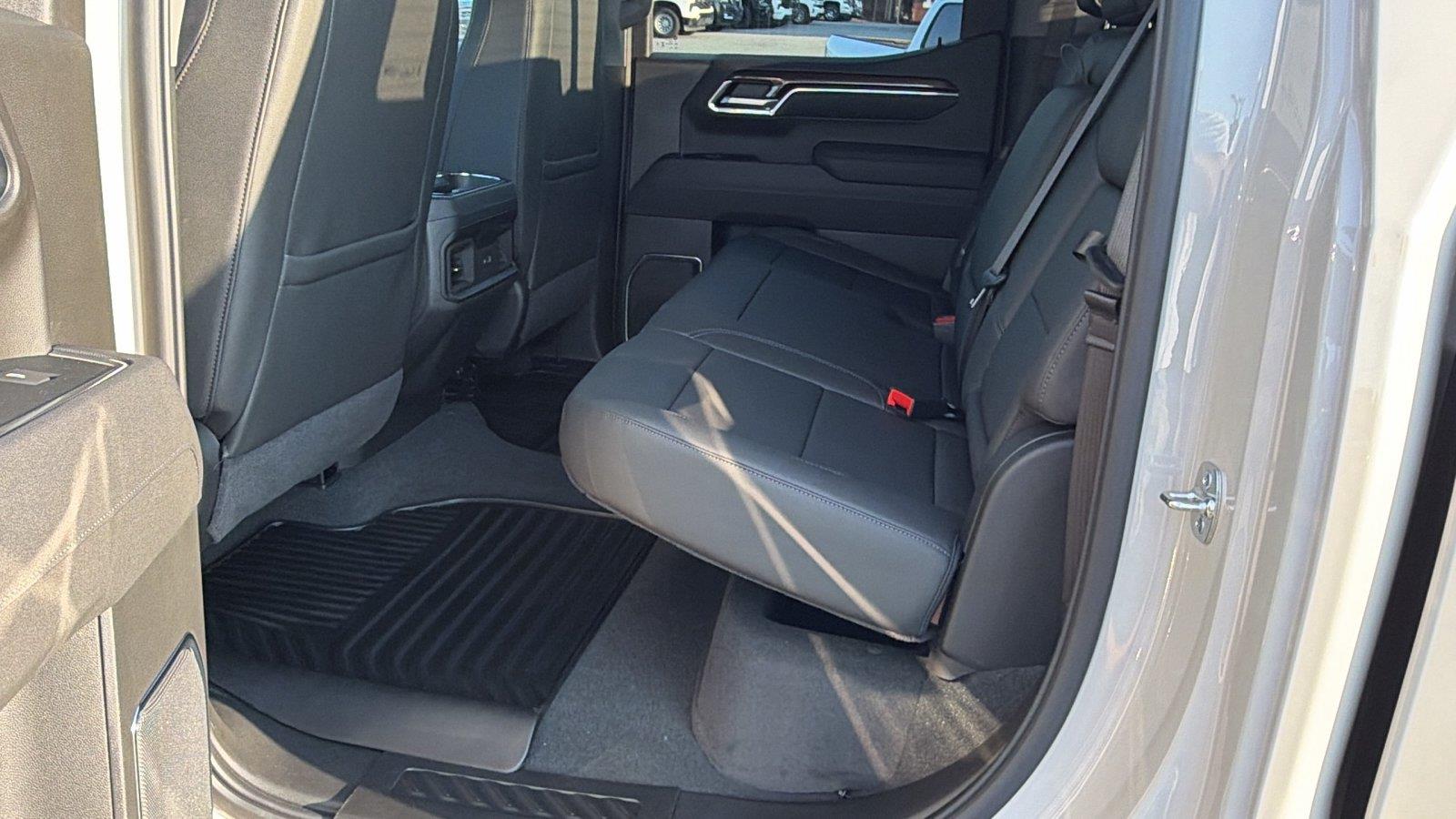 2026 Chevrolet Silverado 1500 RST - Photo 19