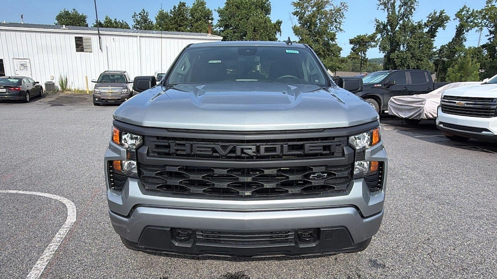 New 2026 Chevrolet Silverado 1500 Custom Truck