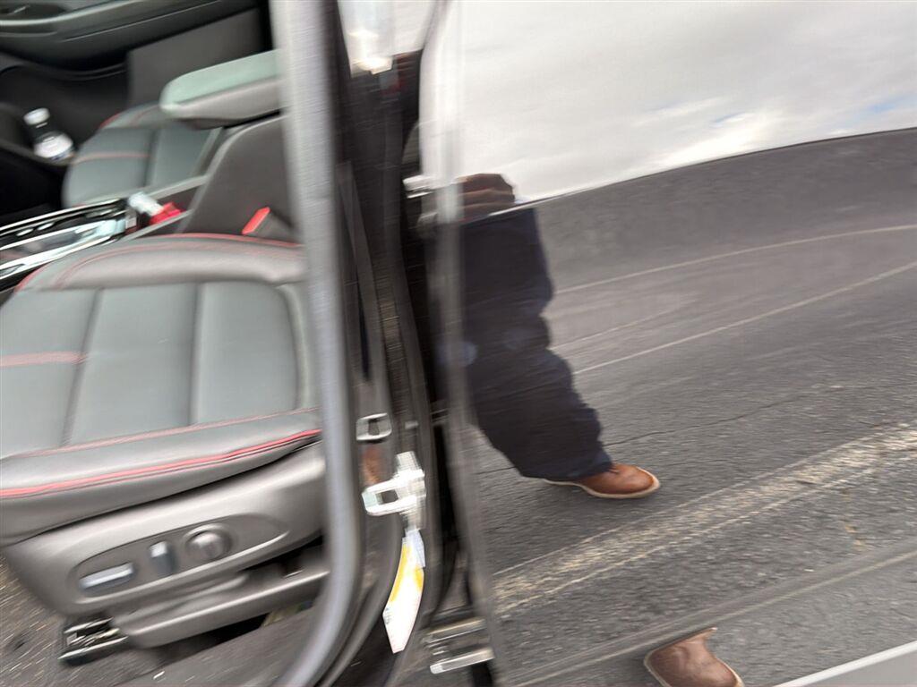 Used 2024 Chevrolet Trailblazer RS SUV