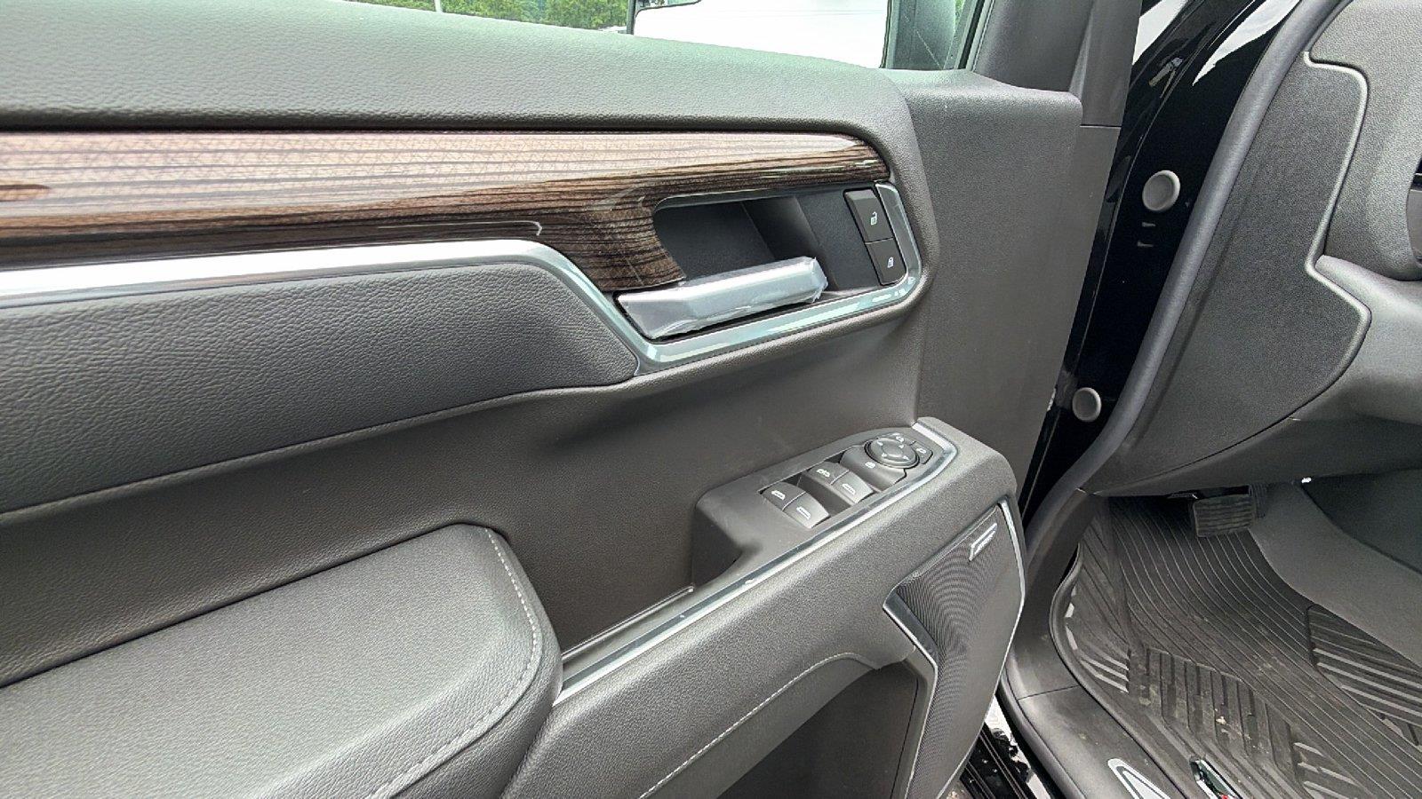 2026 Chevrolet Silverado 1500 RST - Photo 15