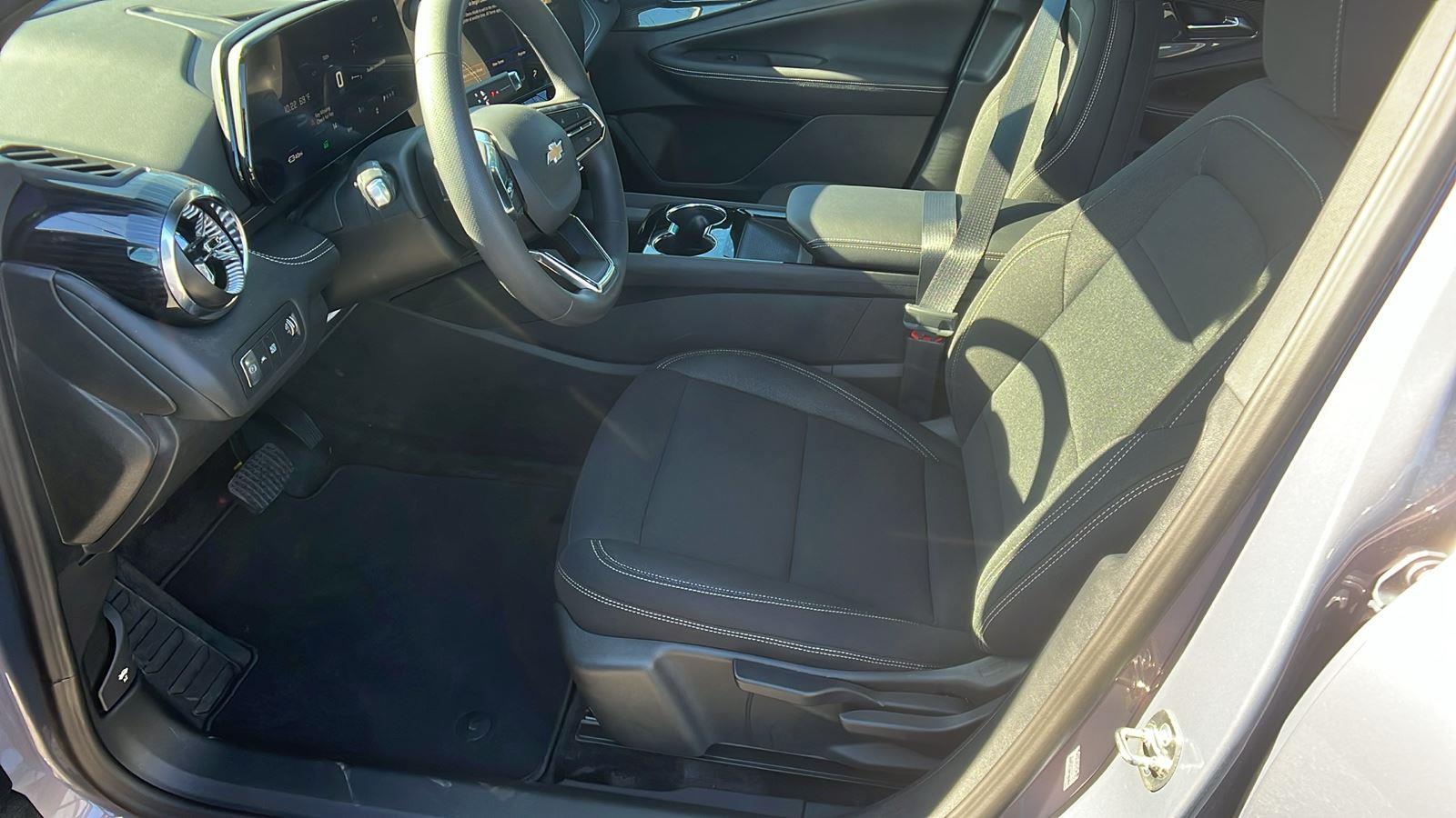 2026 Chevrolet Blazer EV LT - Photo 11