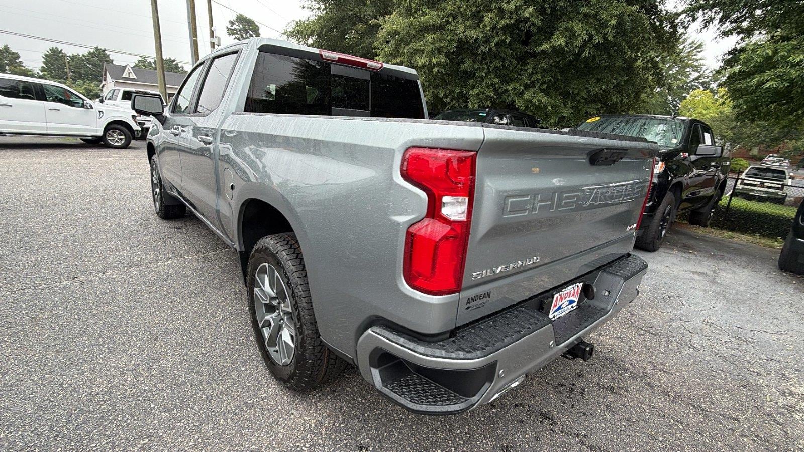 2026 Chevrolet Silverado 1500 RST - Photo 10