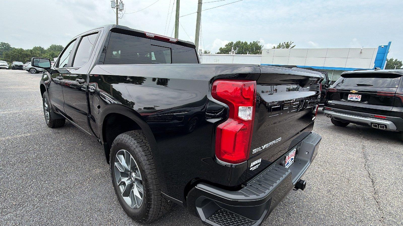 2026 Chevrolet Silverado 1500 RST - Photo 10