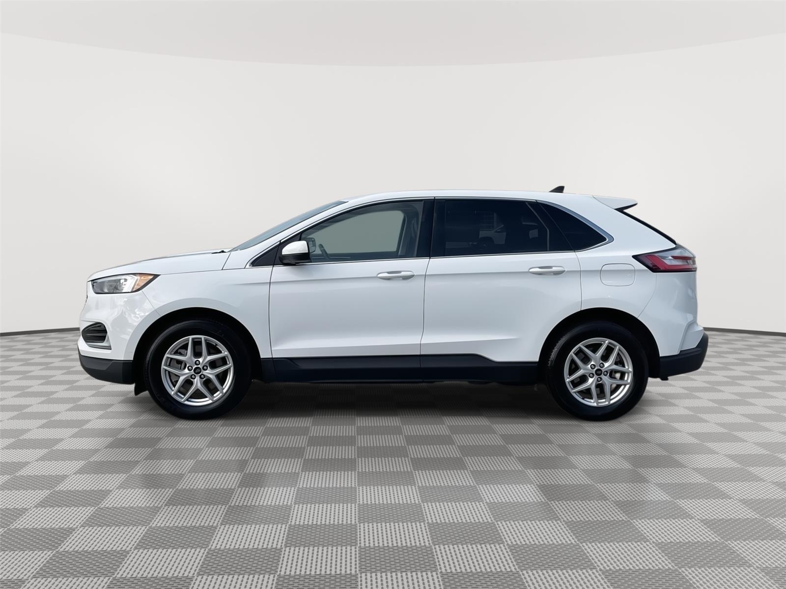 Certified 2024 Ford Edge SEL SUV