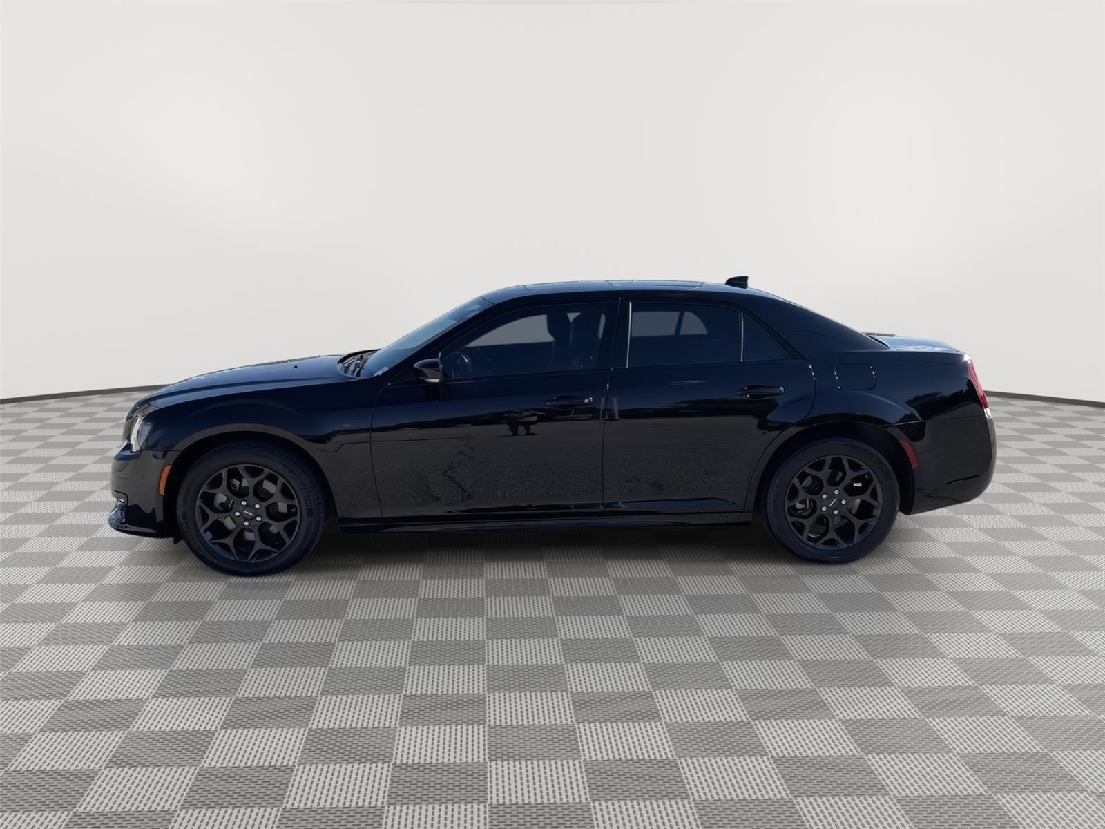 Used 2022 Chrysler 300 Touring L Sedan
