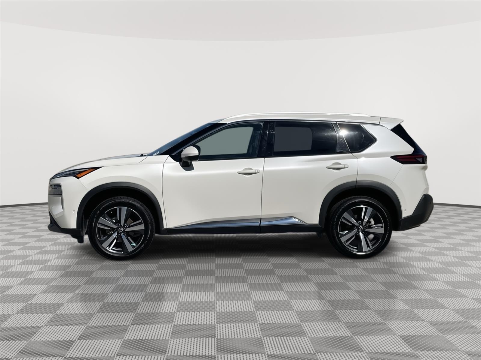 Used 2023 Nissan Rogue SL SUV