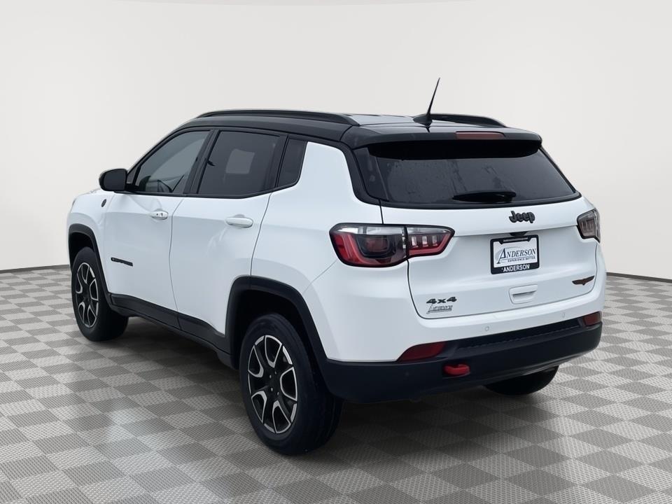 Used 2024 Jeep Compass Trailhawk SUV
