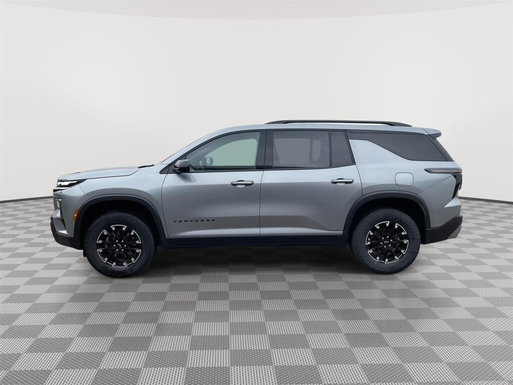 Used 2025 Chevrolet Traverse Z71 SUV