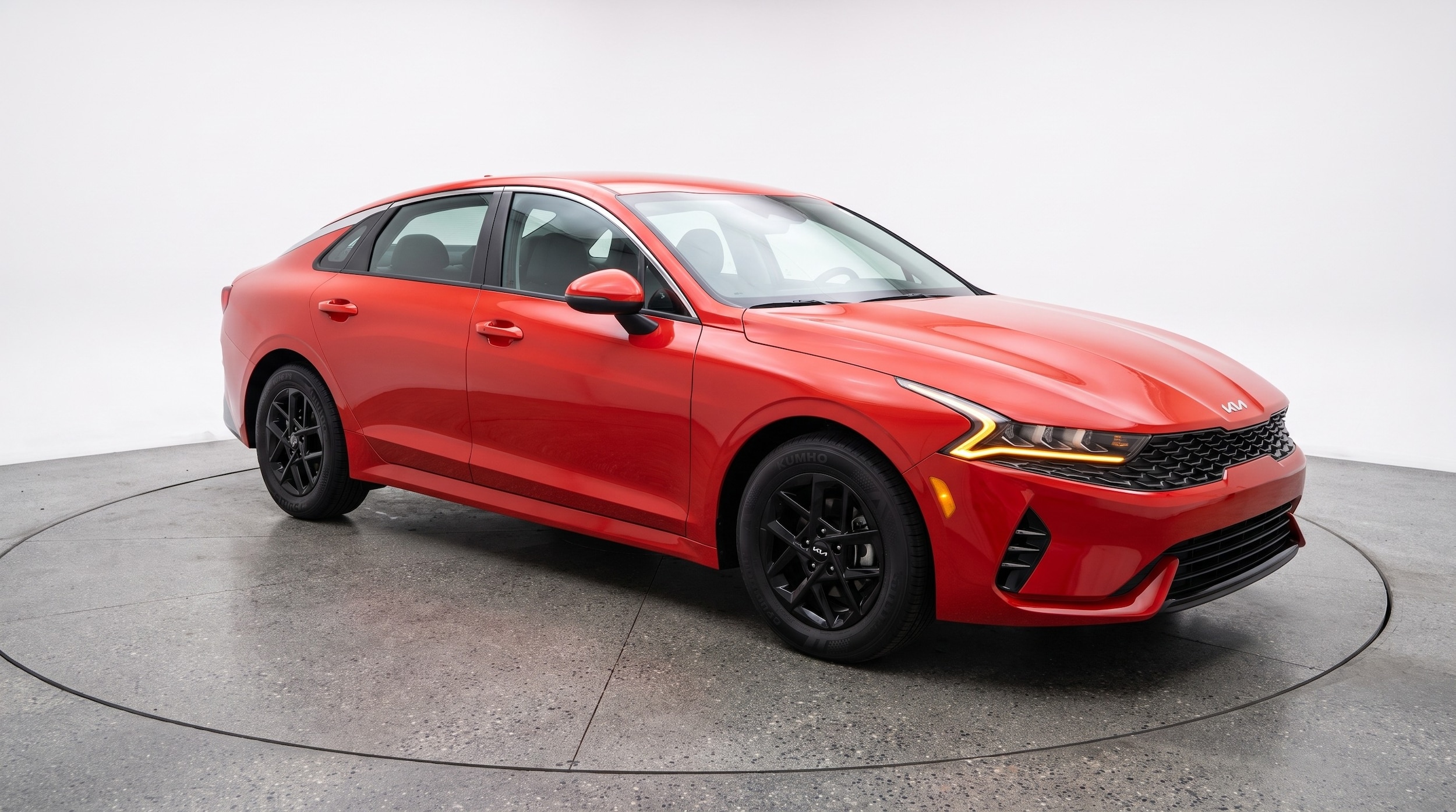 Thumbnail: 2025 Kia K5 - 1