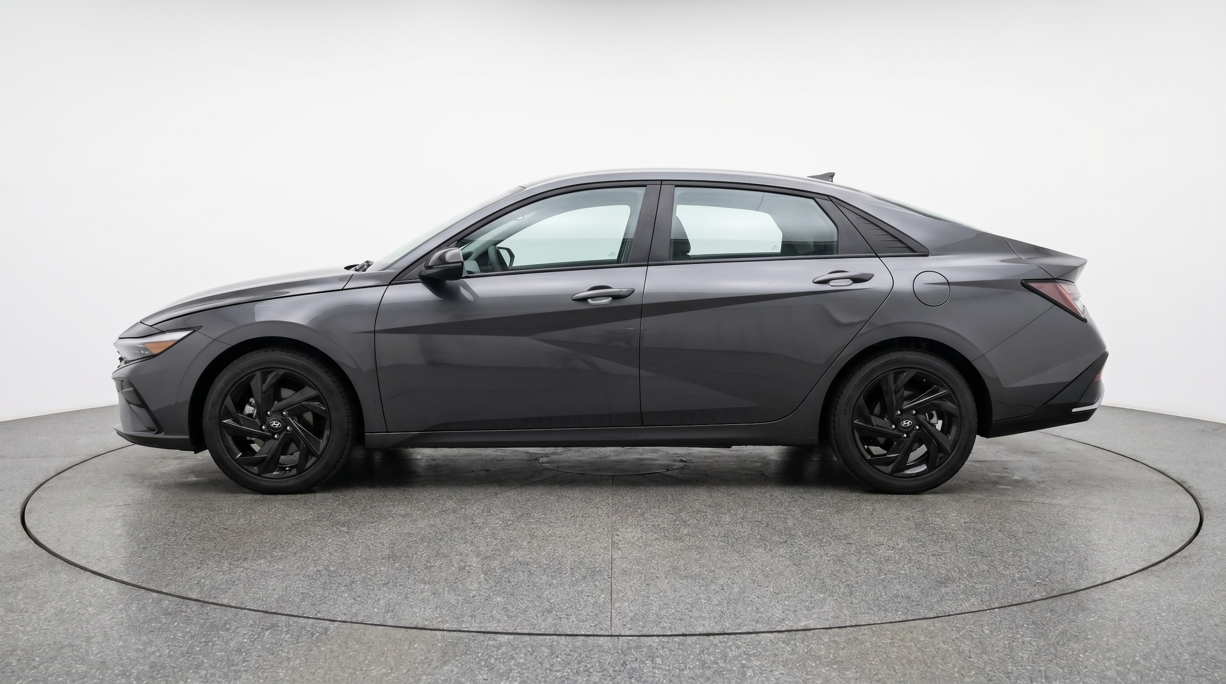 Thumbnail: 2026 Hyundai Elantra - 4