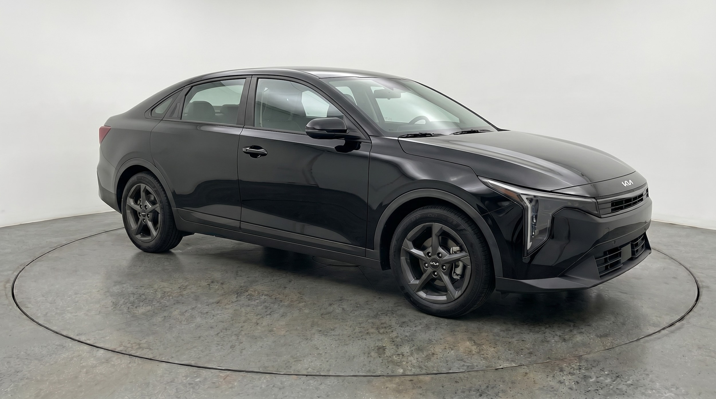 Thumbnail: 2026 Kia K4 - 1
