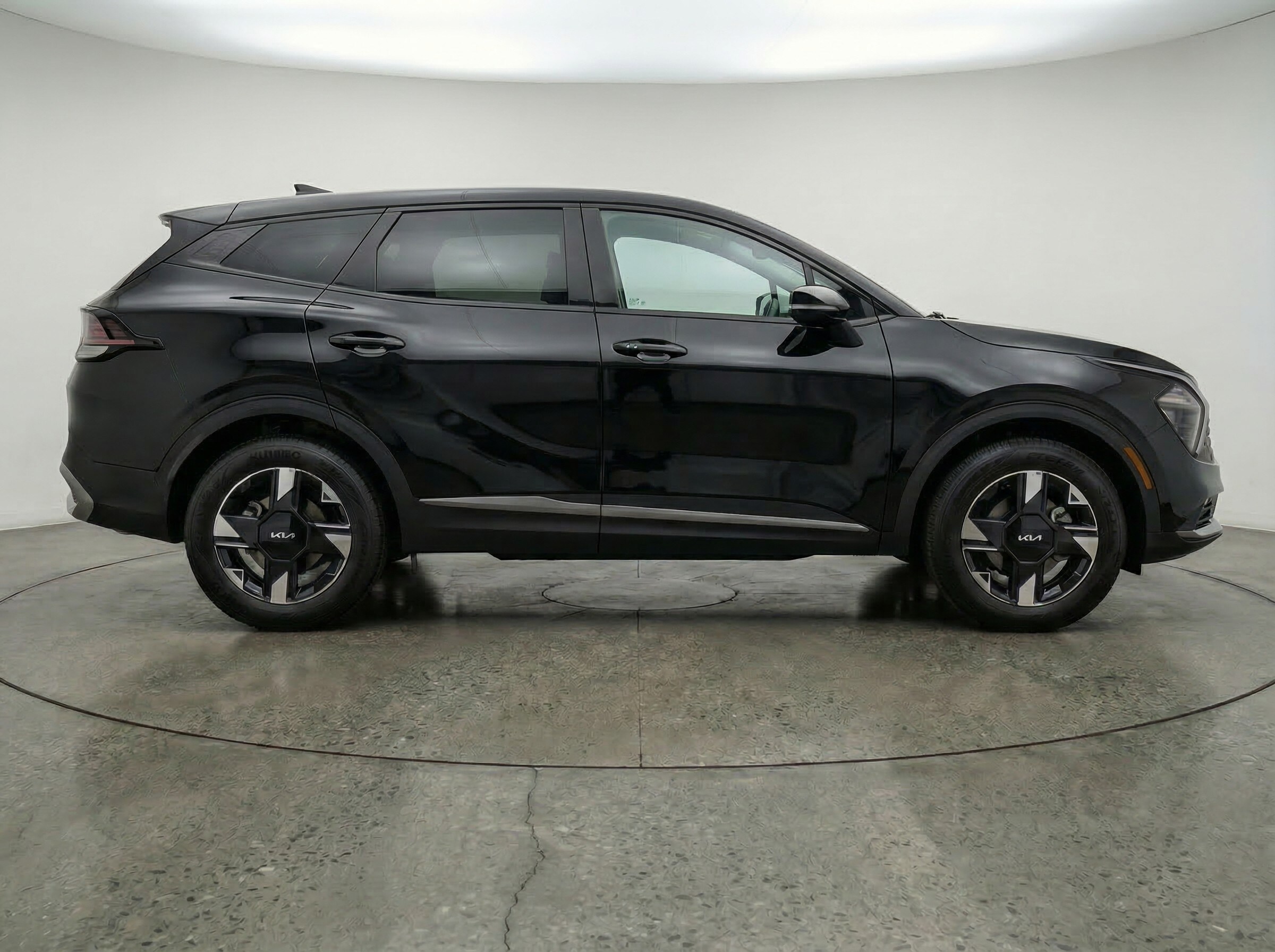 Thumbnail: 2026 Kia Sportage - 8