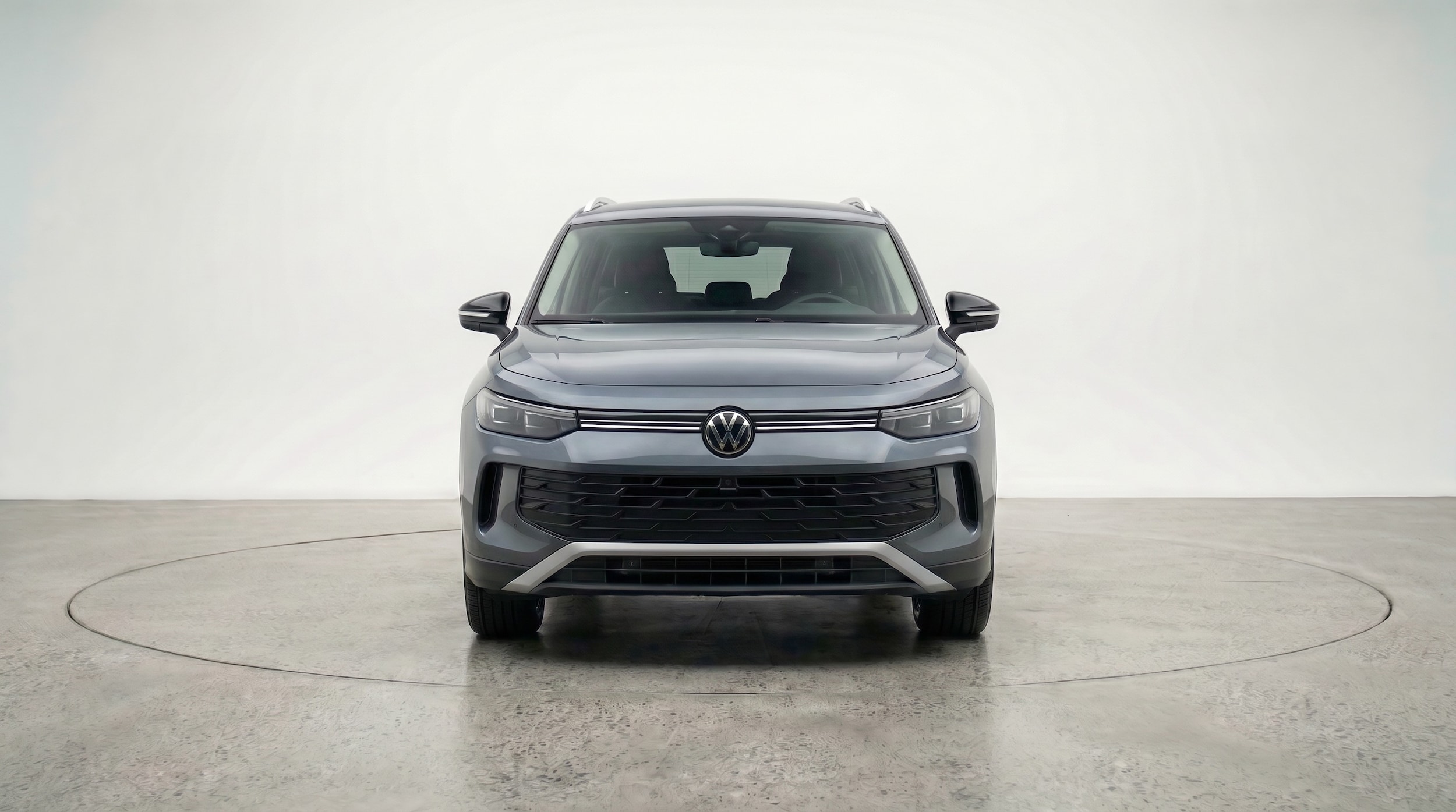 Thumbnail: 2026 Volkswagen Tiguan - 2