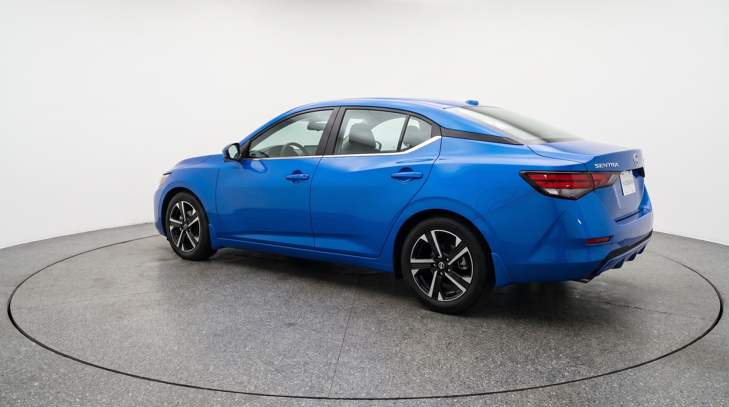 Thumbnail: 2025 Nissan Sentra - 5