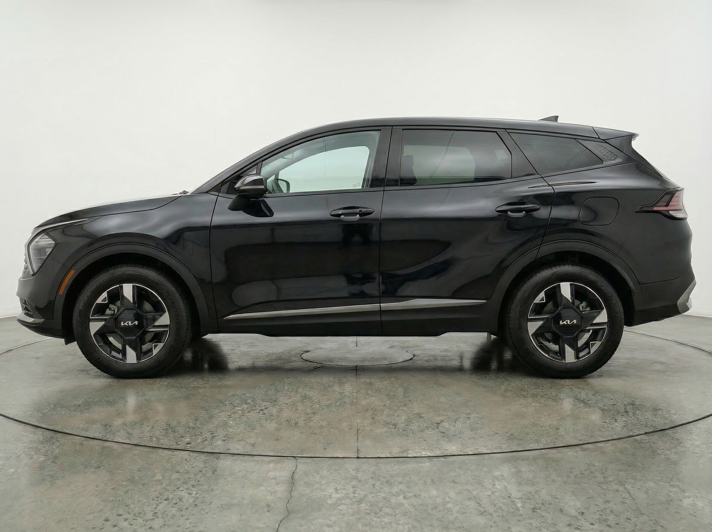 Thumbnail: 2026 Kia Sportage - 4