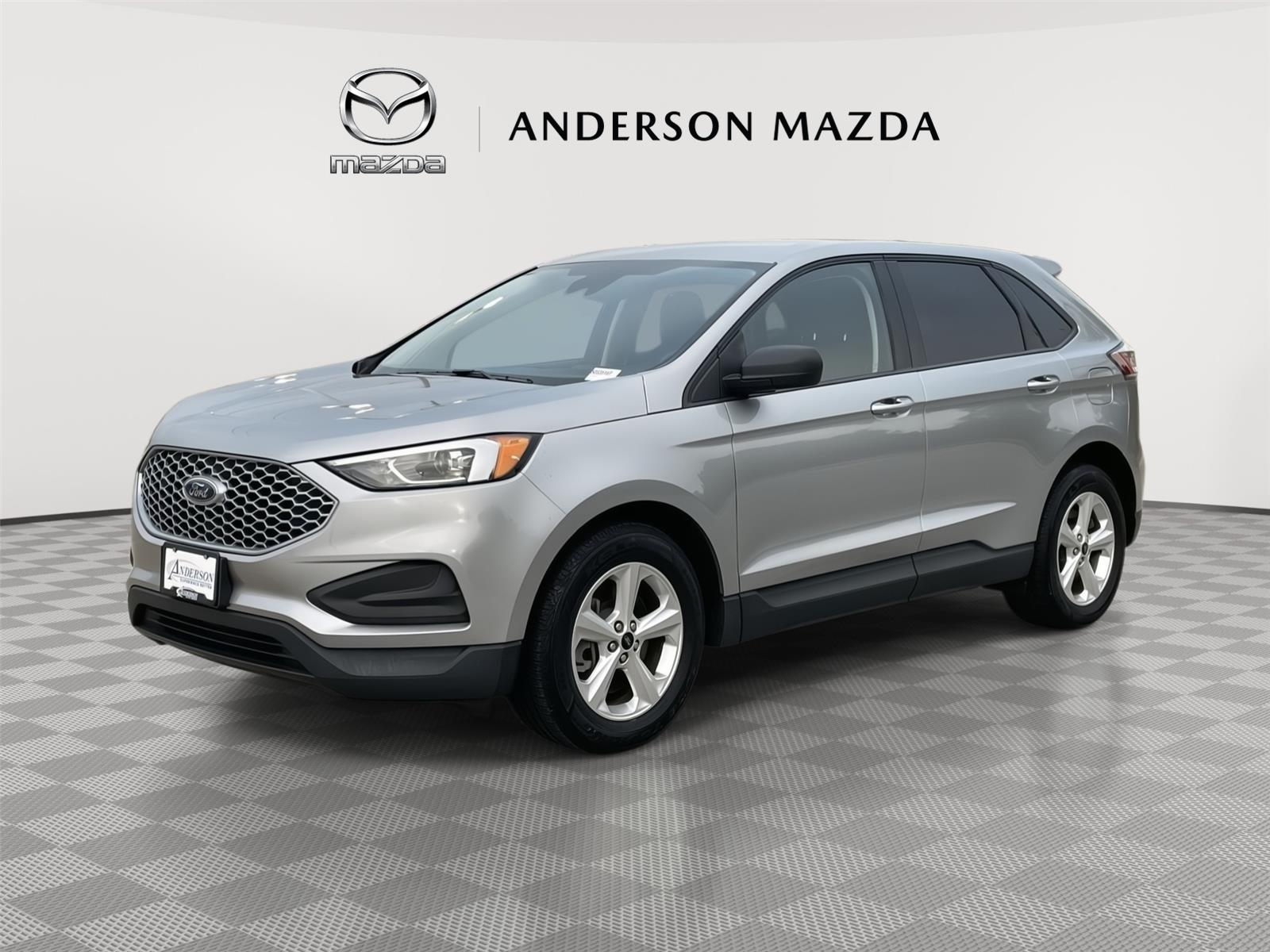 Used 2024 Ford Edge SE SUV