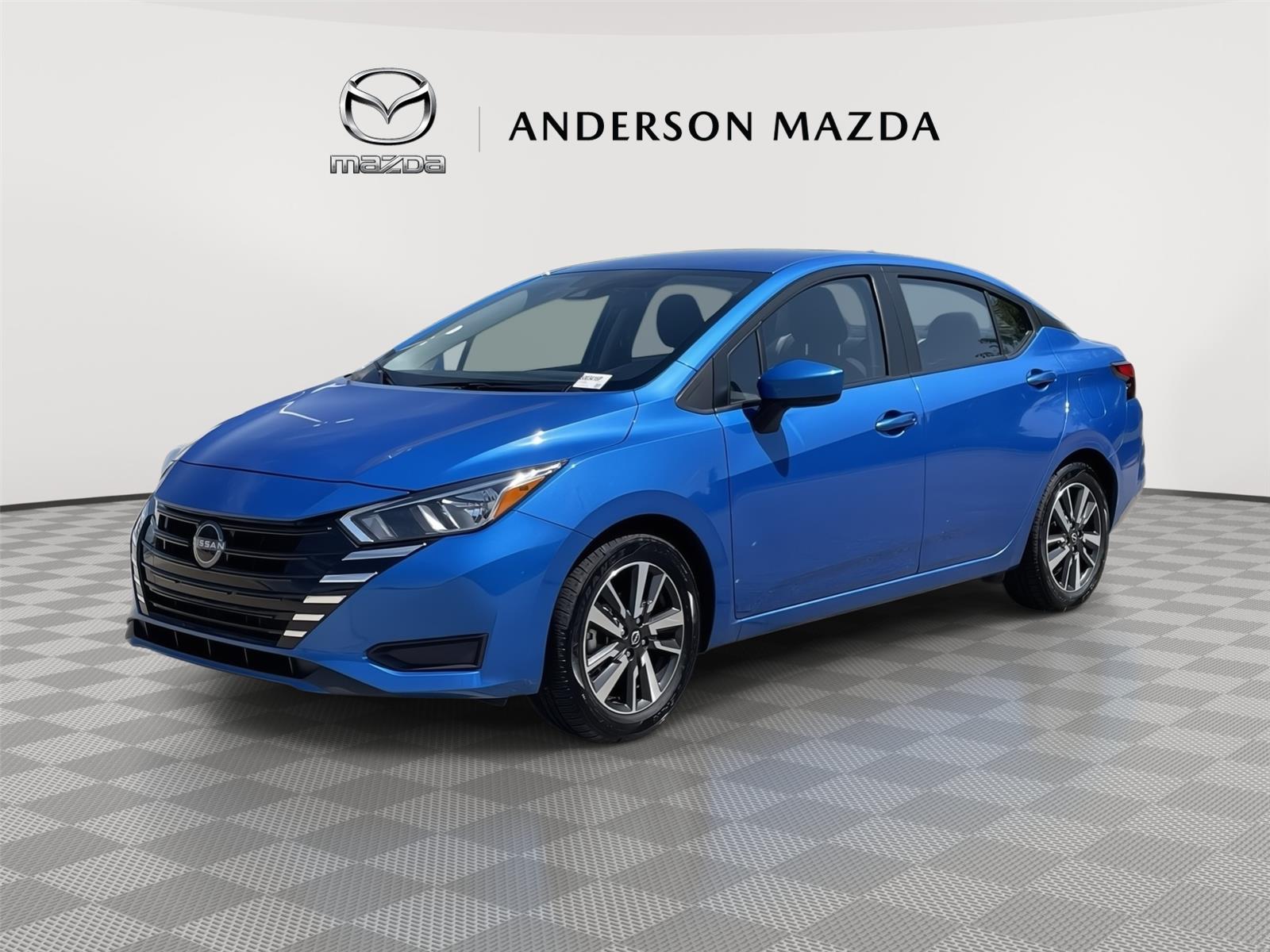  Nissan Versa