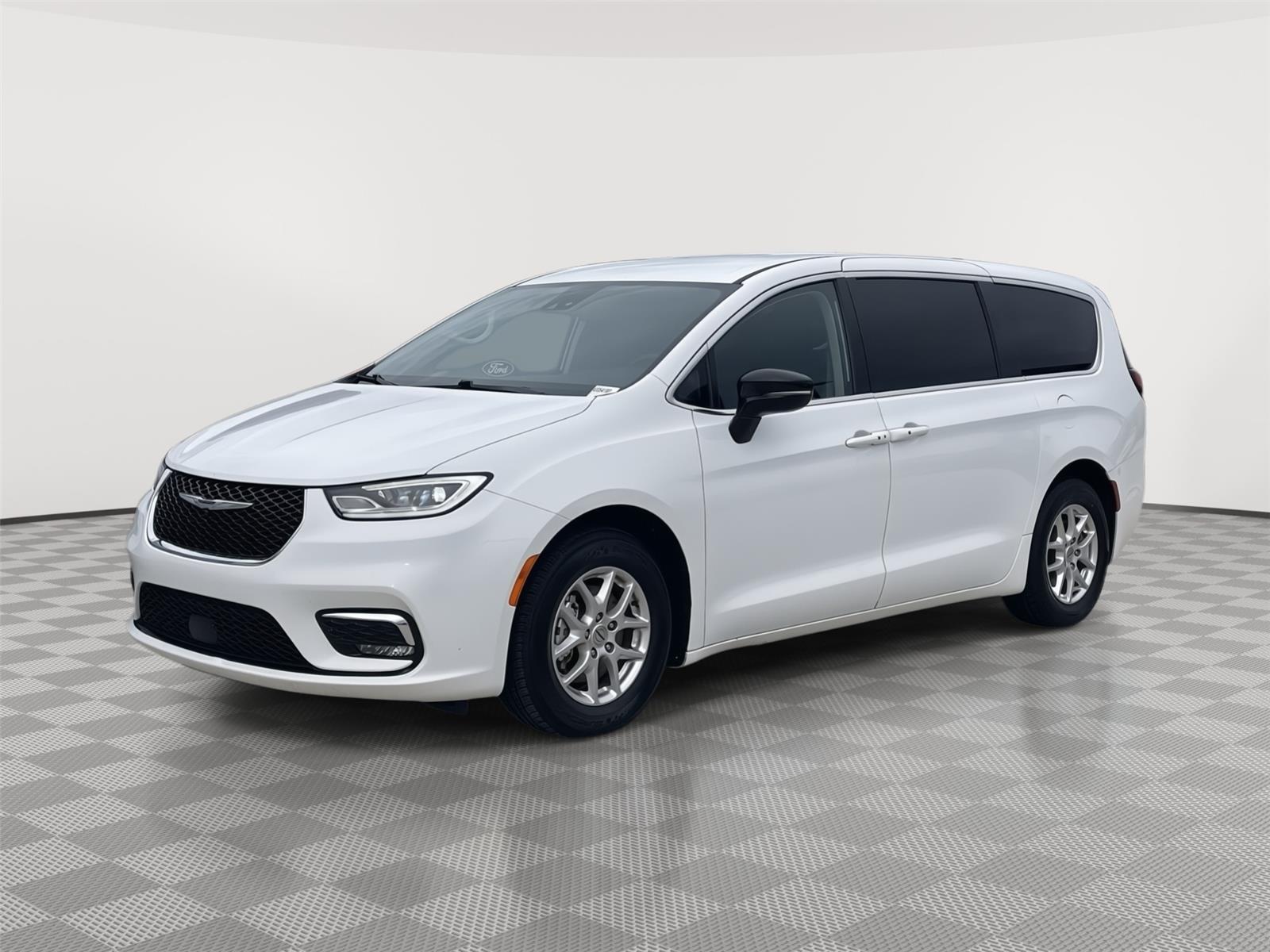  Chrysler Pacifica