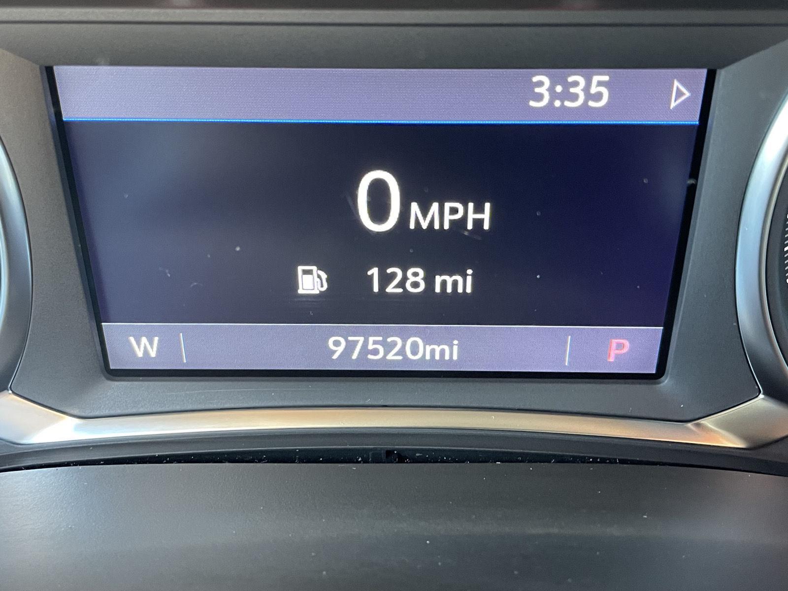Certified 2022 Chevrolet Traverse LT Cloth SUV