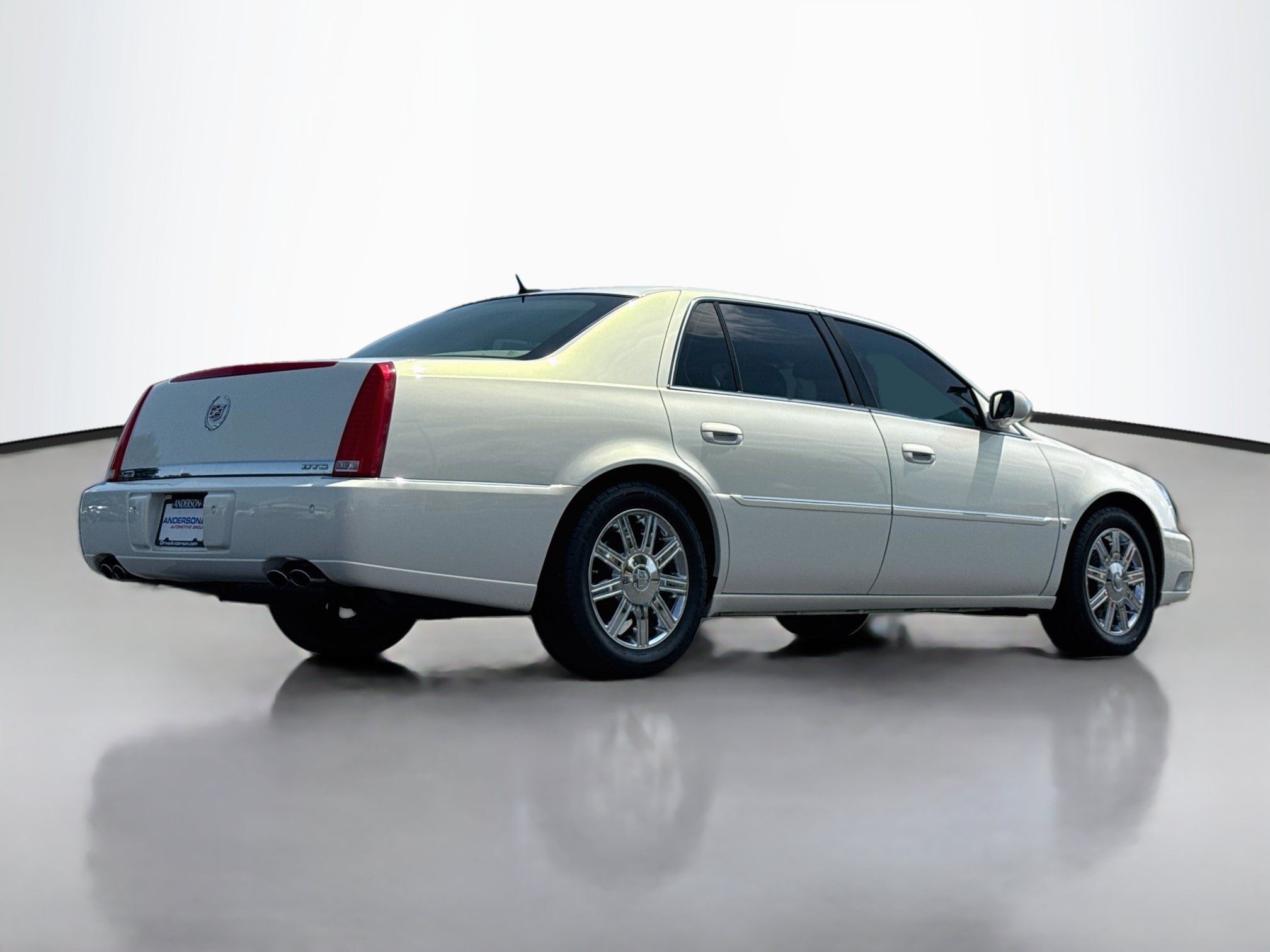 Used 2007 Cadillac DTS Luxury II with VIN 1G6KD57Y37U124792 for sale in Rockford, IL