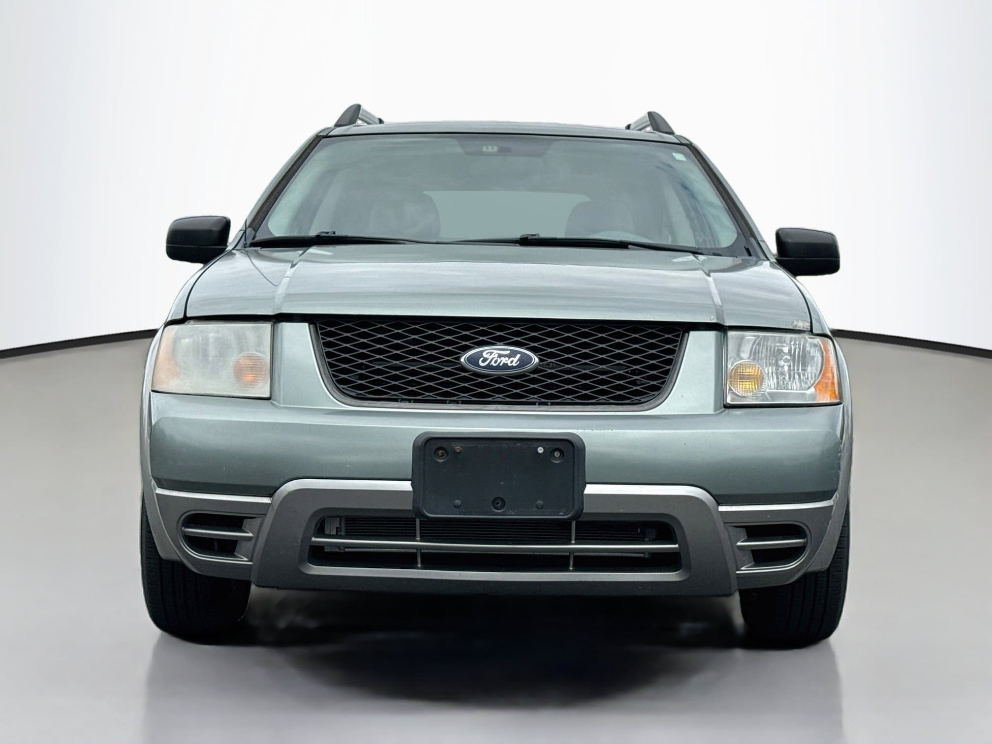 Used 2006 Ford Freestyle SE with VIN 1FMZK01156GA23701 for sale in Rockford, IL