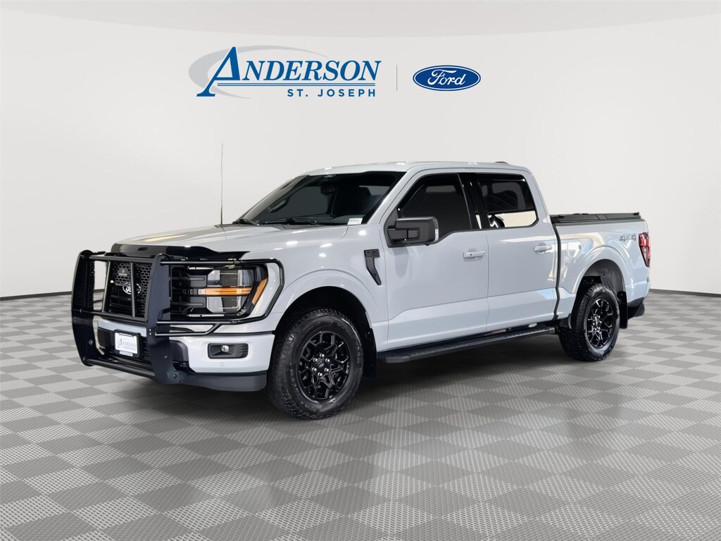 Used 2025 Ford F-150 XLT Truck SuperCrew Cab
