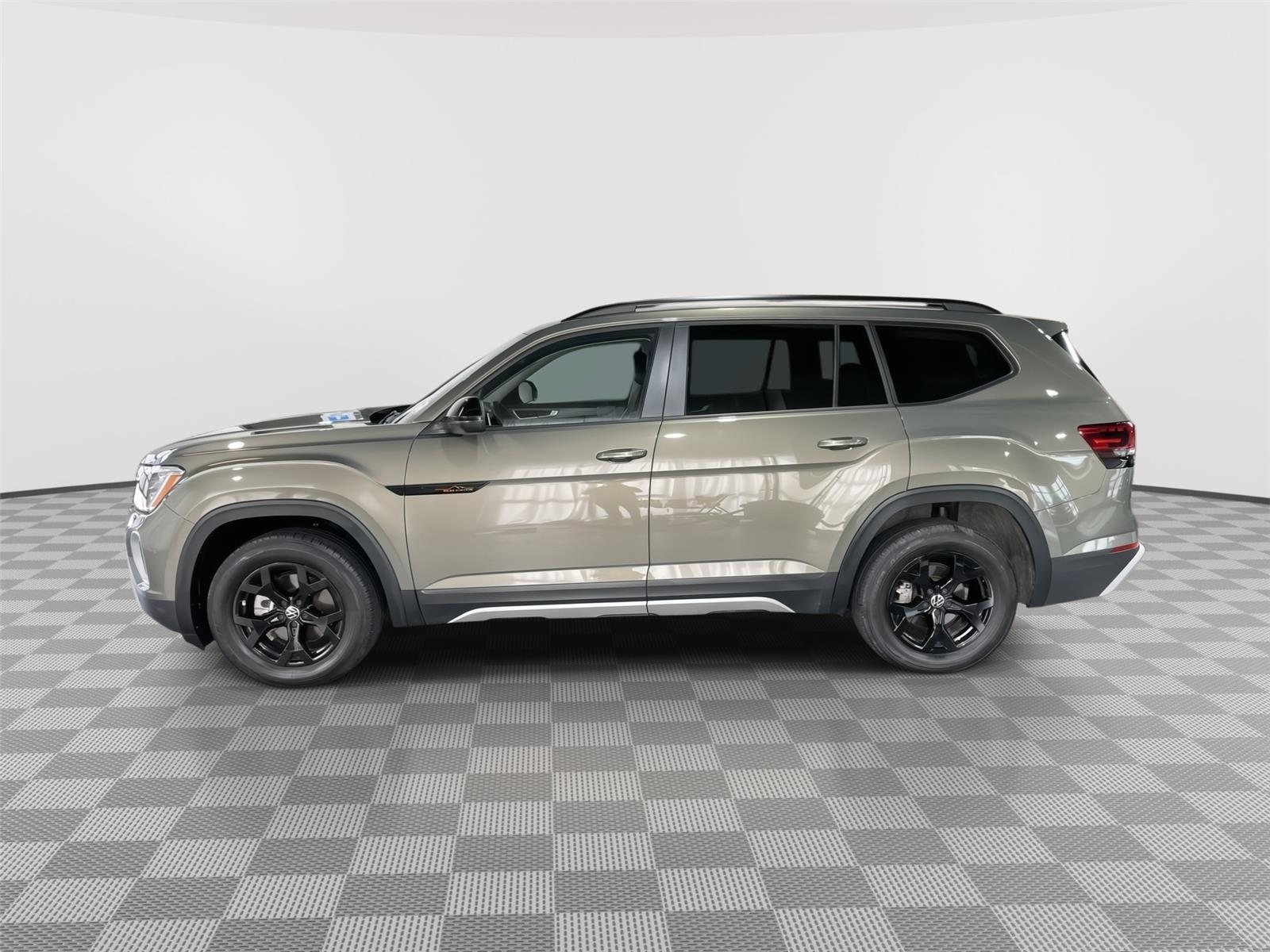 Certified 2024 Volkswagen Atlas 2.0T Peak Edition SEL SUV