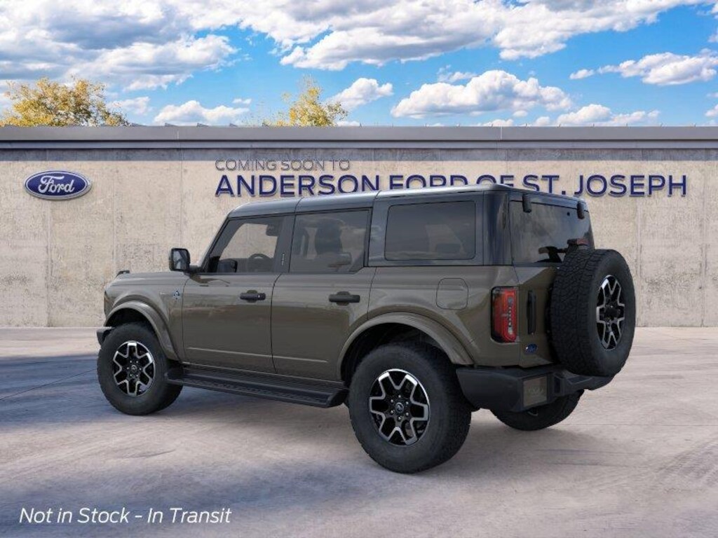 New 2026 Ford Bronco Outer Banks SUV