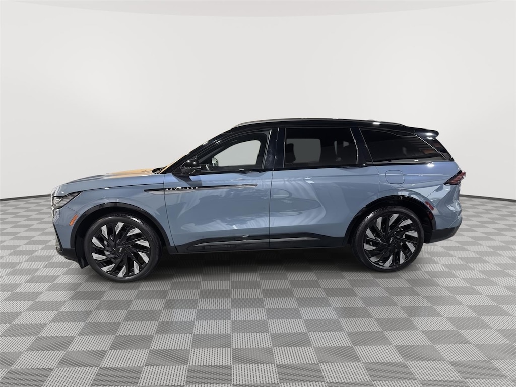 Used 2025 Lincoln Nautilus Reserve SUV