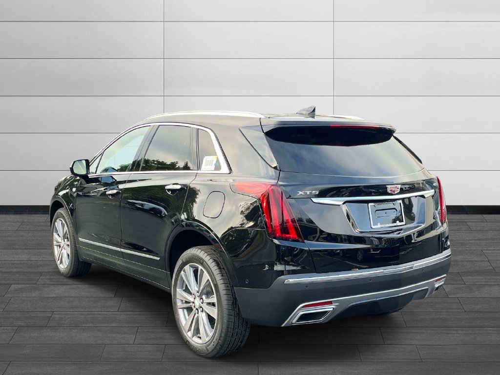 2026 Cadillac XT5 Premium Luxury - Photo 3