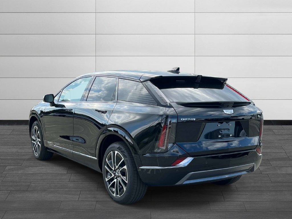 New 2027 CADILLAC OPTIQ Sport SUV
