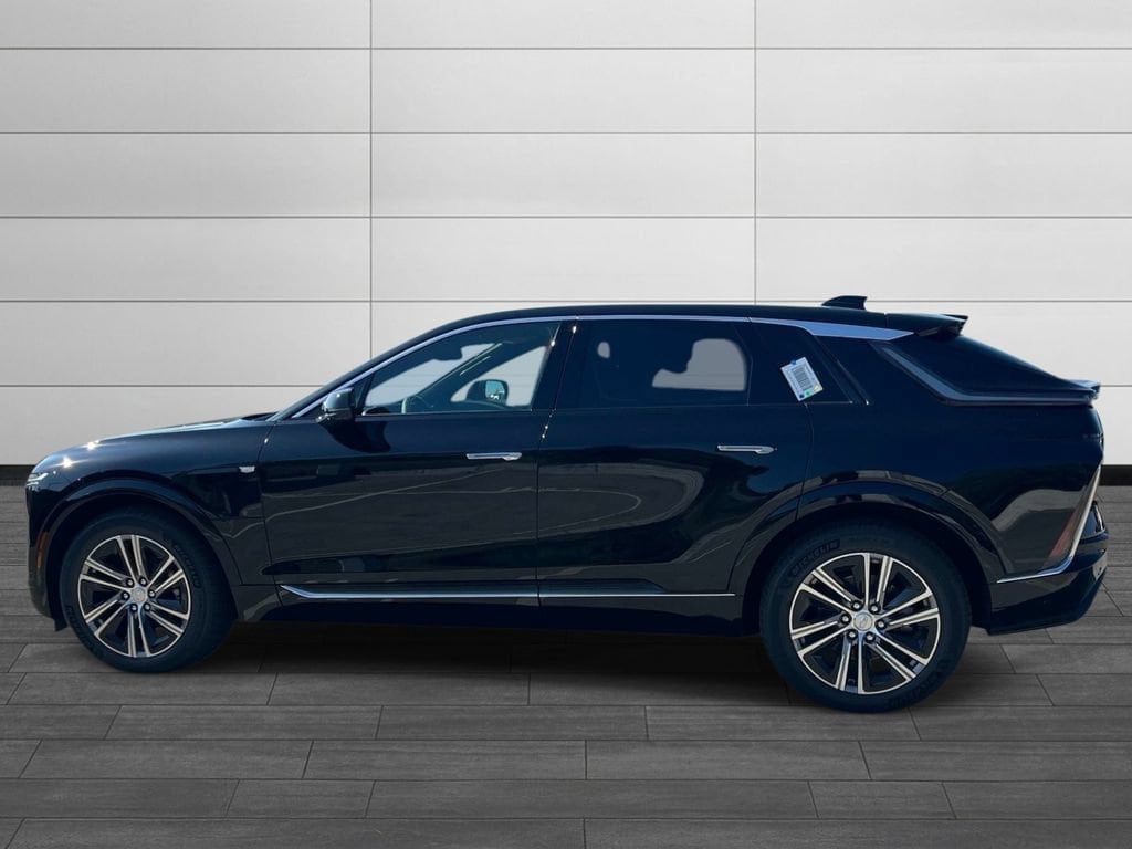 New 2027 CADILLAC LYRIQ Luxury SUV