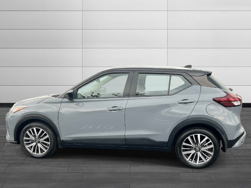 Used 2023 Nissan Kicks SV with VIN 3N1CP5CV1PL533293 for sale in Brentwood, TN