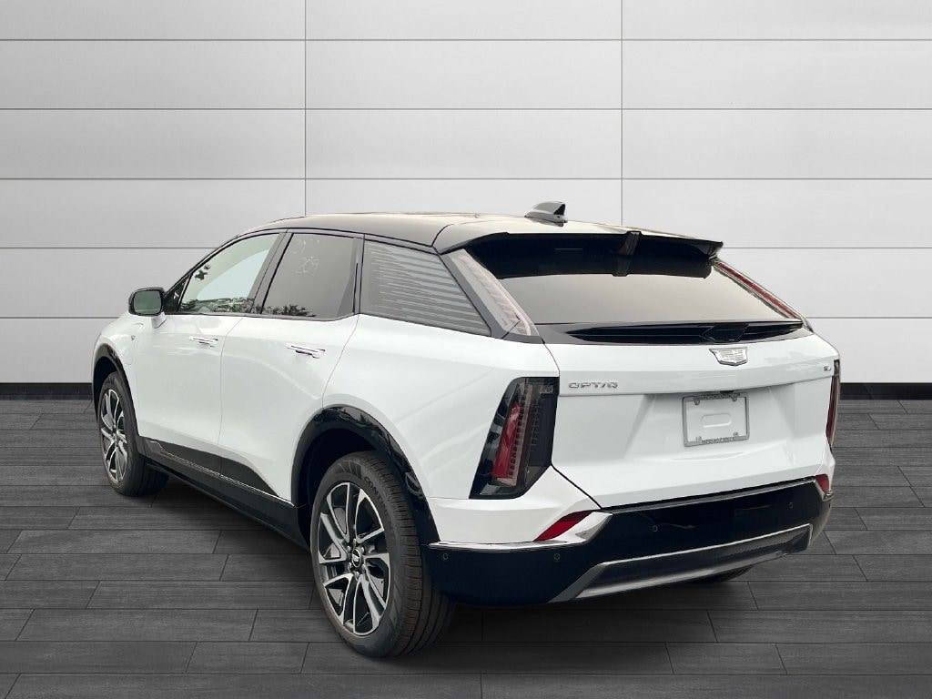 New 2027 CADILLAC OPTIQ Sport SUV