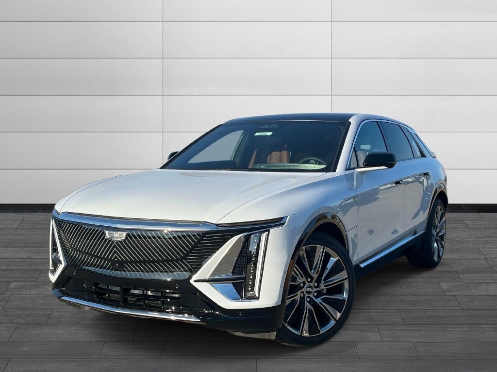 New 2027 CADILLAC LYRIQ Signature Luxury SUV