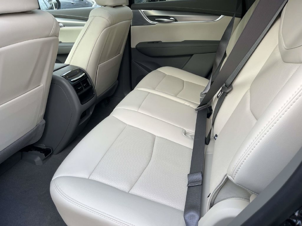 2026 Cadillac XT5 Premium Luxury - Photo 22