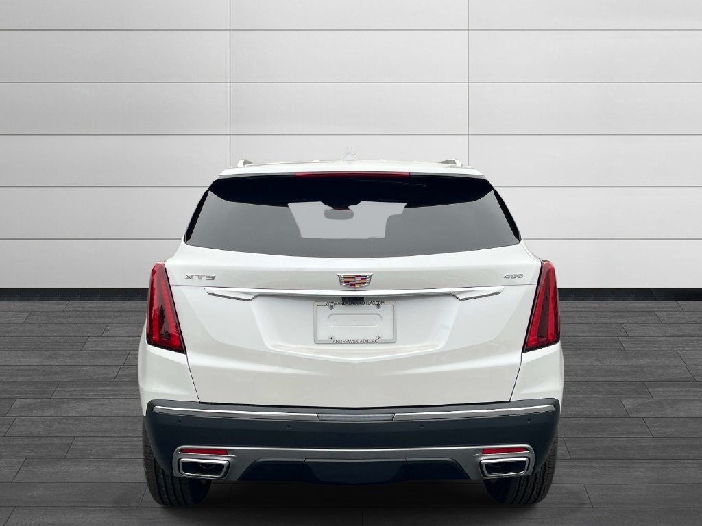 New 2026 CADILLAC XT5 Premium Luxury SUV