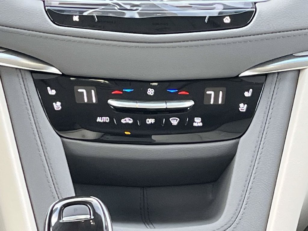 2026 Cadillac XT5 Premium Luxury - Photo 16