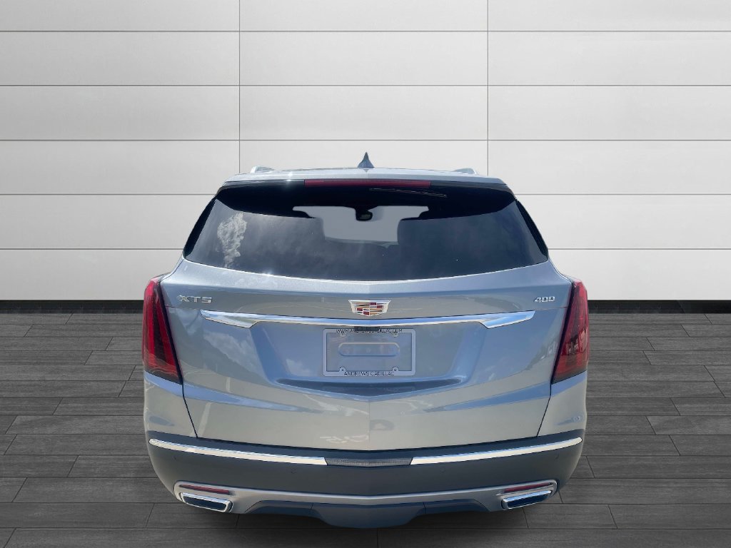 New 2026 CADILLAC XT5 Premium Luxury SUV
