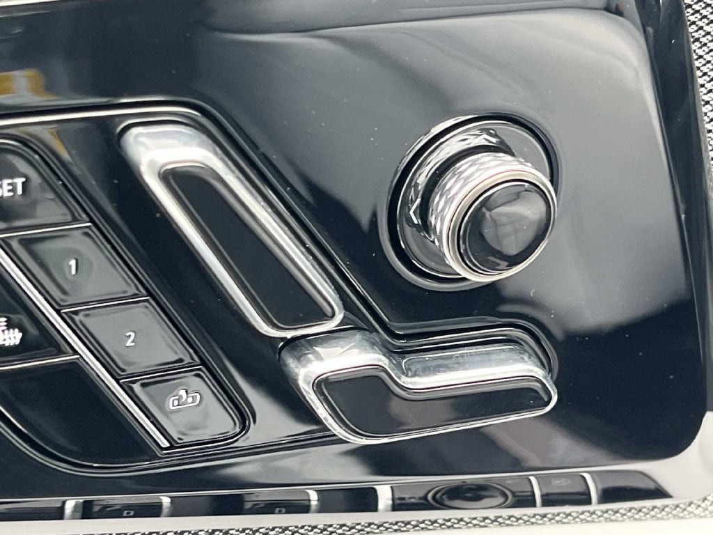 2027 Cadillac OPTIQ Sport - Photo 25