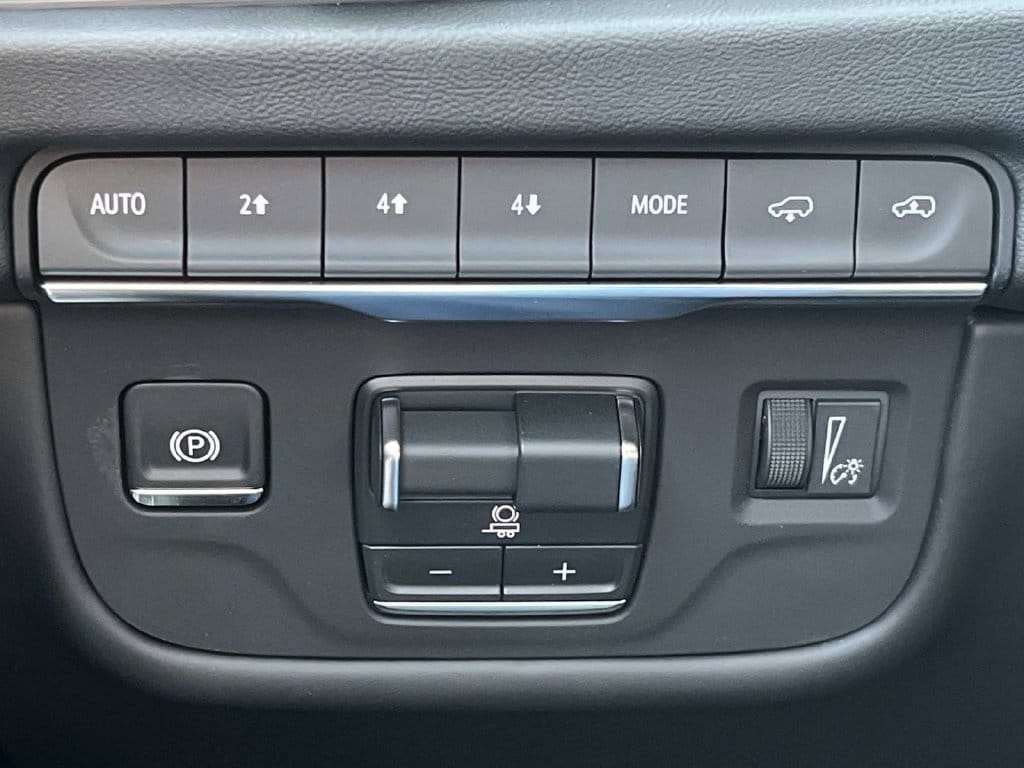2026 Cadillac Escalade ESV Luxury - Photo 28