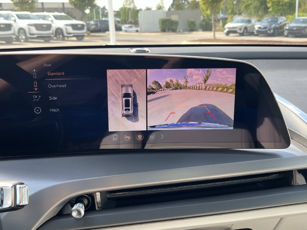 2027 Cadillac VISTIQ Sport - Photo 27
