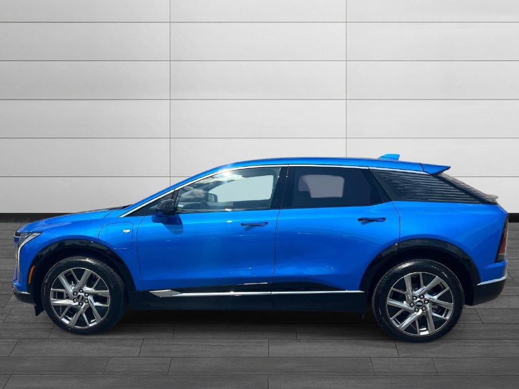 Certified 2026 CADILLAC OPTIQ Luxury SUV