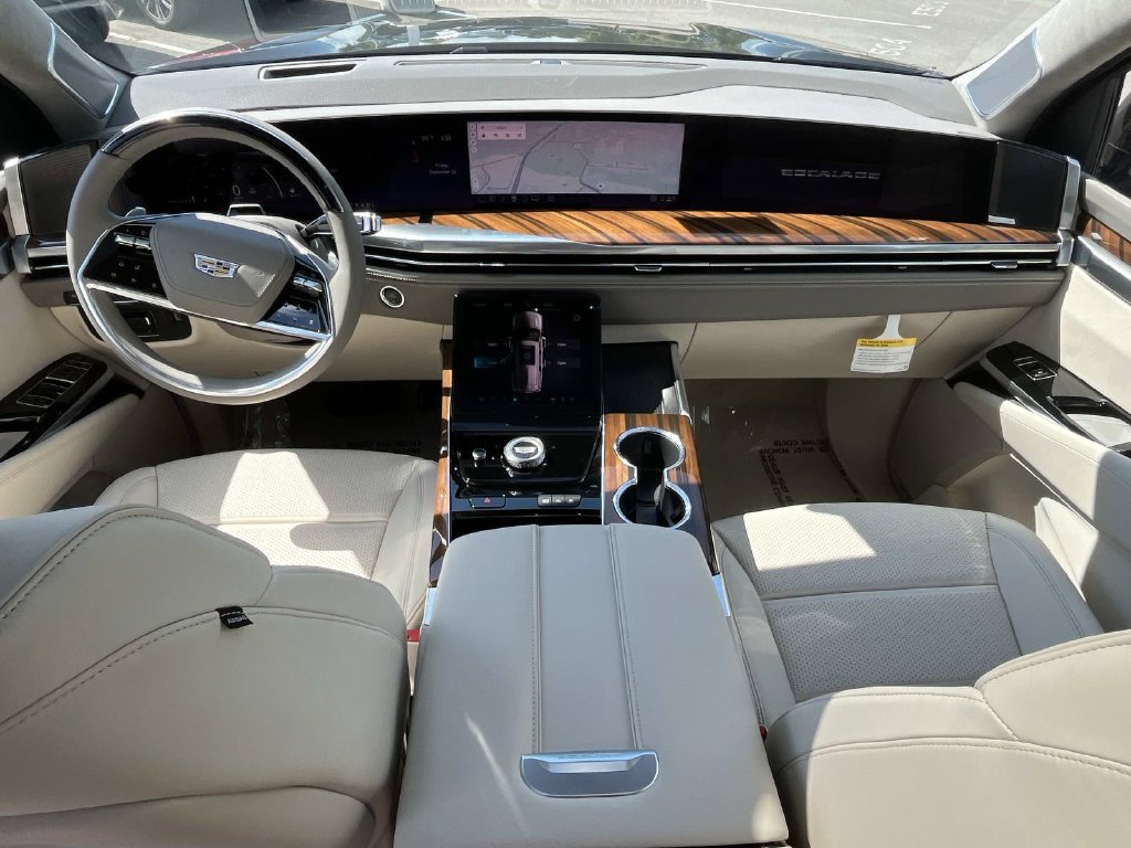 2026 Cadillac Escalade Platinum Sport - Photo 15