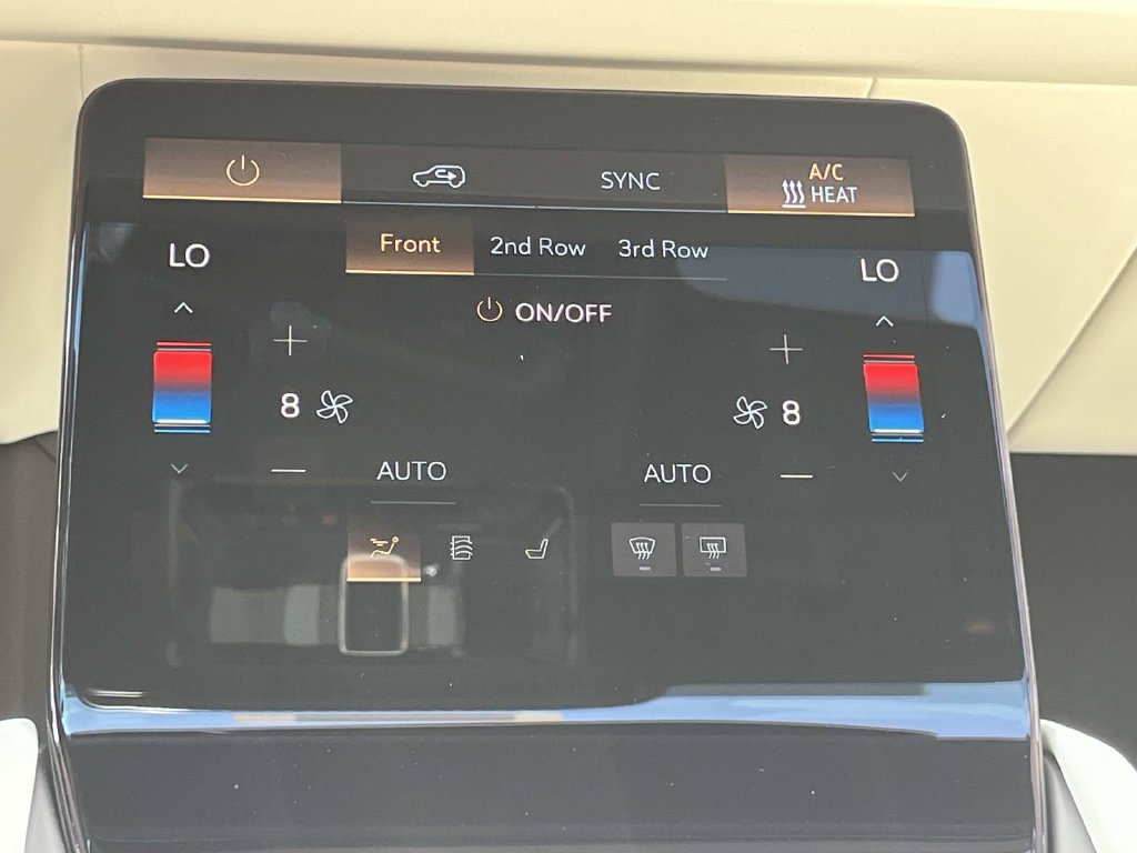 2027 Cadillac VISTIQ Sport - Photo 28