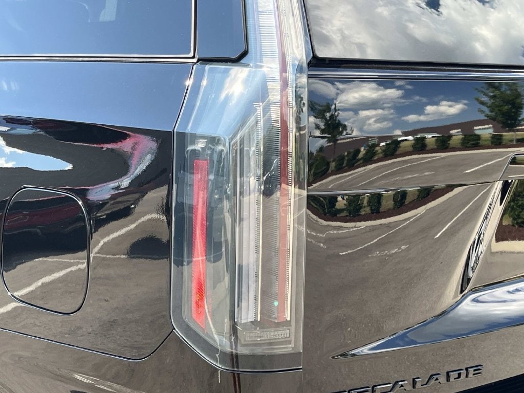 2026 Cadillac Escalade Platinum Sport - Photo 9