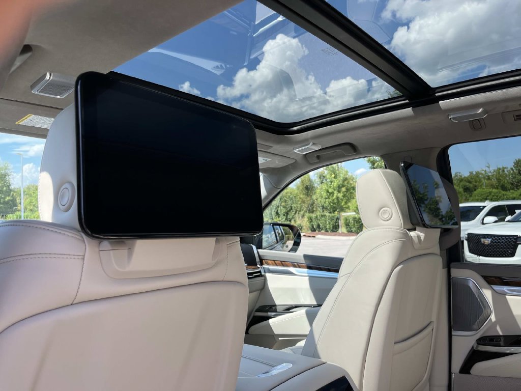 2026 Cadillac Escalade Platinum Sport - Photo 20